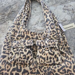 NWT No Bounbaries Viral Leopard Print Hobo Bag